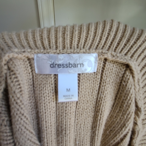 Dress Barn Womens Tan Sweater Medium - Picture 3 of 3